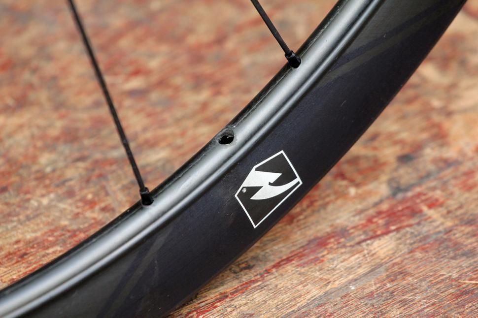 Review Reynolds Assault SLG disc brake wheels road.cc